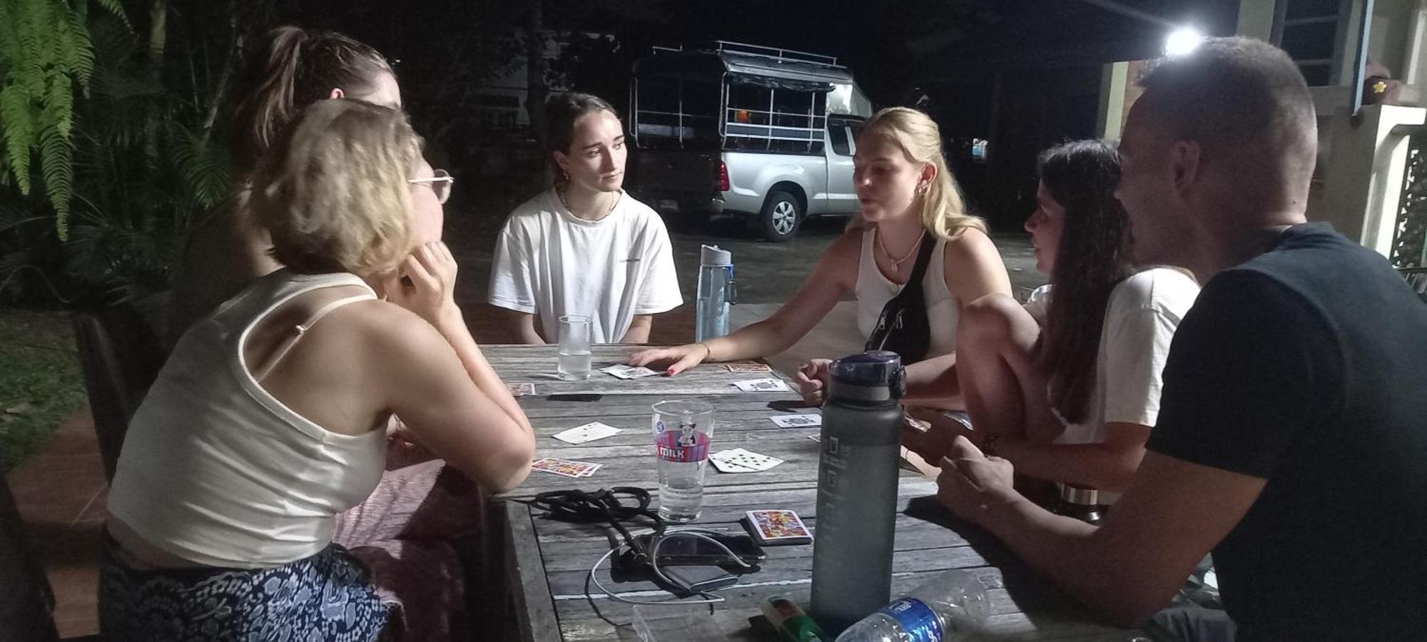 Plus Hostel Ayutthaya מראה חיצוני תמונה