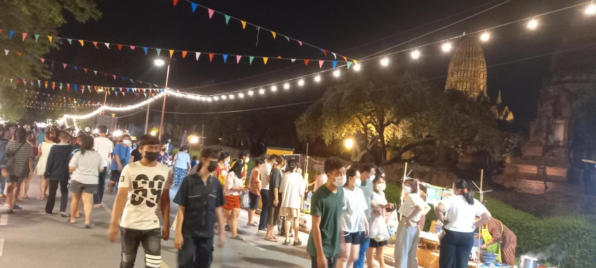 Plus Hostel Ayutthaya מראה חיצוני תמונה