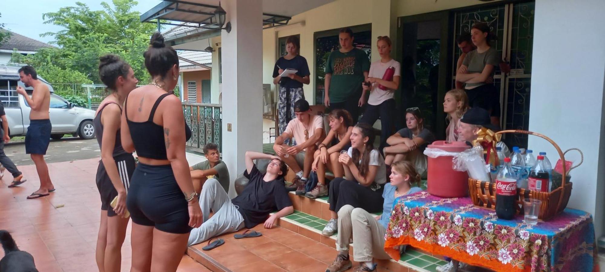 Plus Hostel Ayutthaya מראה חיצוני תמונה