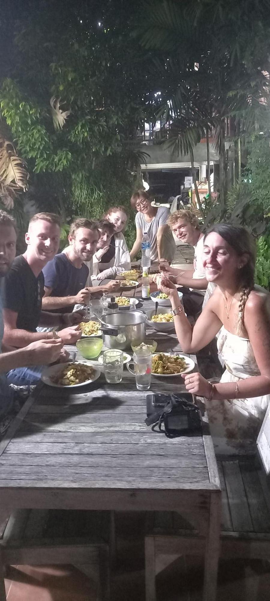 Plus Hostel Ayutthaya מראה חיצוני תמונה