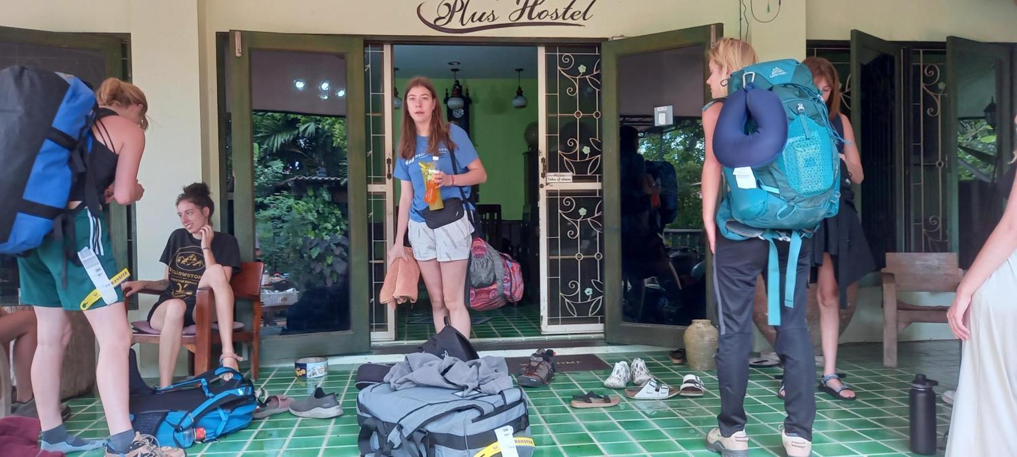 Plus Hostel Ayutthaya מראה חיצוני תמונה