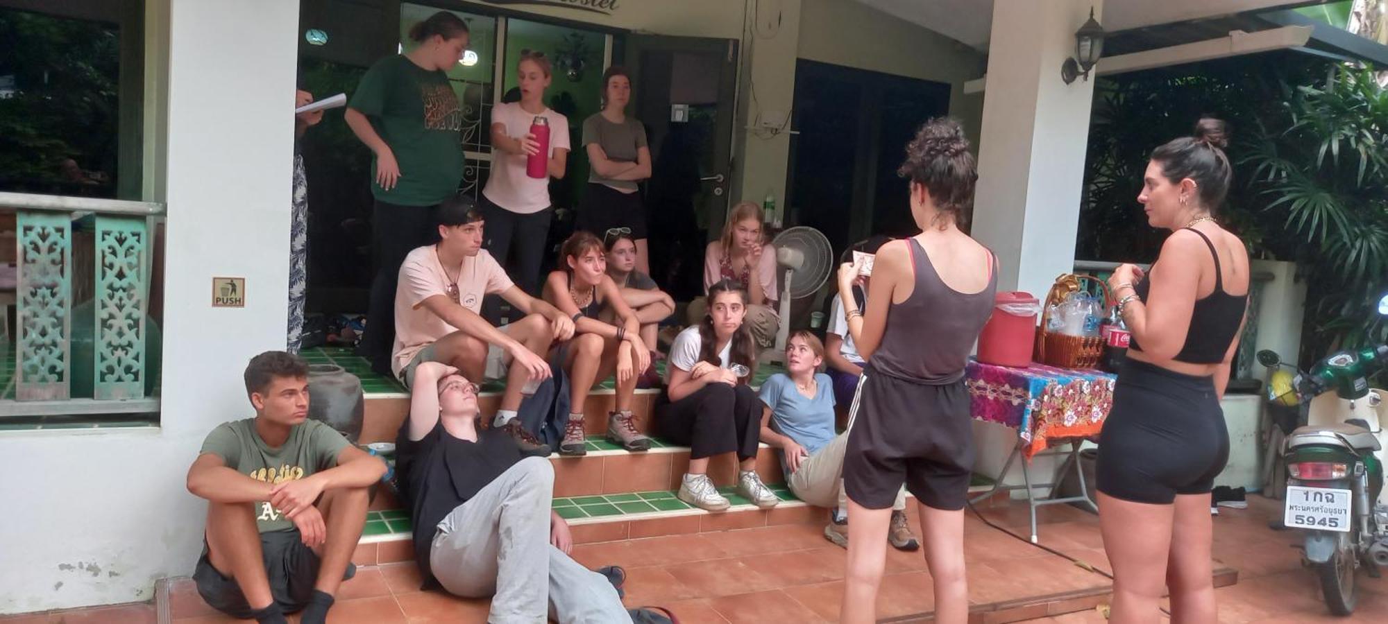 Plus Hostel Ayutthaya מראה חיצוני תמונה